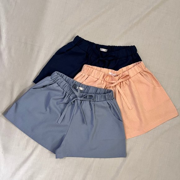 Women's Linen Shorts - Picture 13 of 13